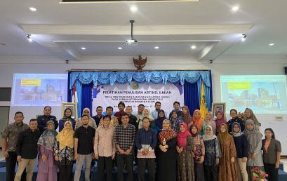 Workshop penulisan artikel ilmiah dengan tema “Tips & Trik Penulisan dan Publikasi Artikel Ilmiah Pada Jurnal Internasional Bereputasi”